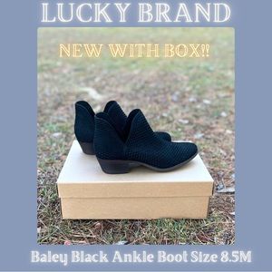 Lucky Brand®🔥NEW IN BOX Baley Ankle Boot Black Perforated Nubuck Size 8.5M 🩷